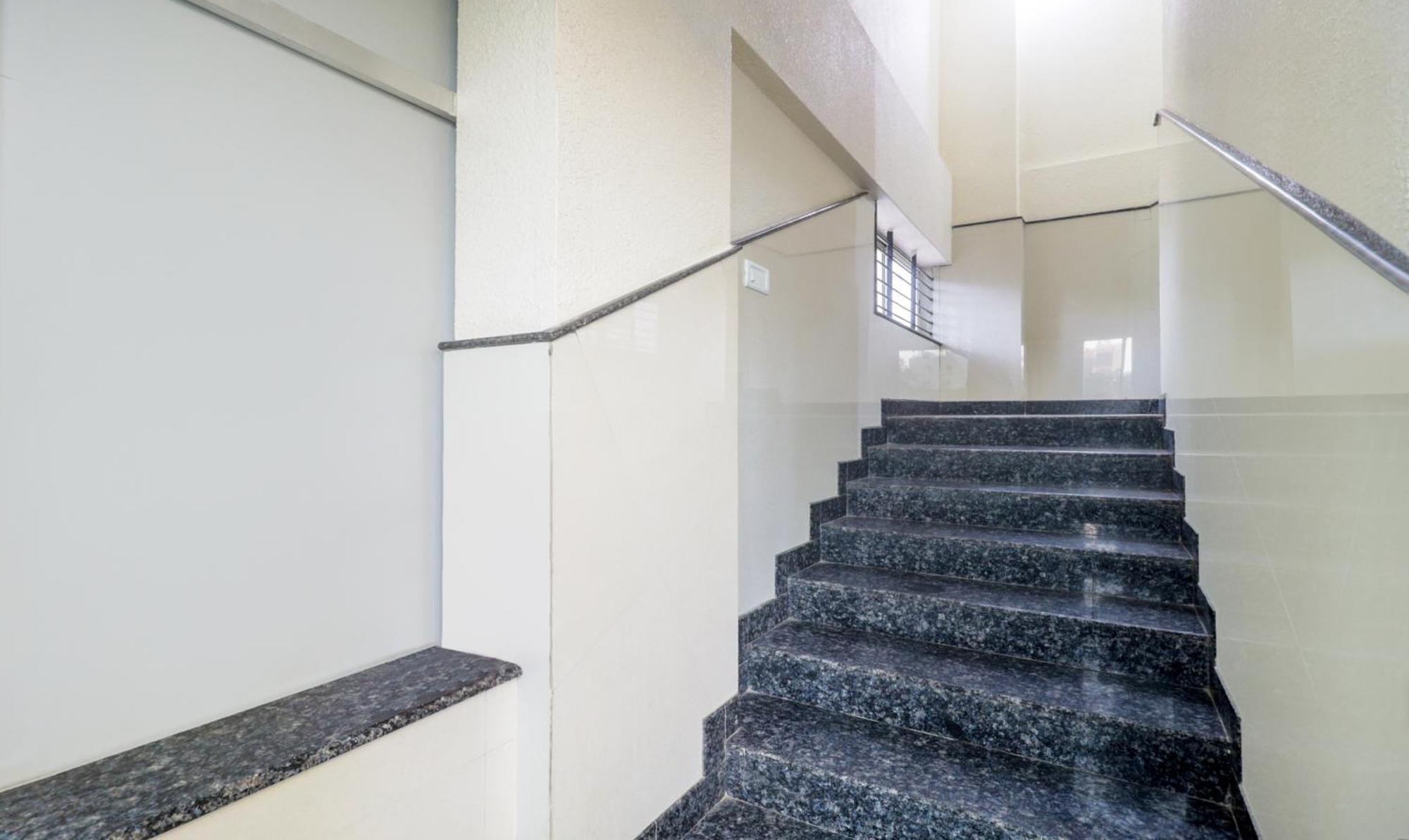 Treebo Anjani Fortune Suites Bangalore Exterior photo